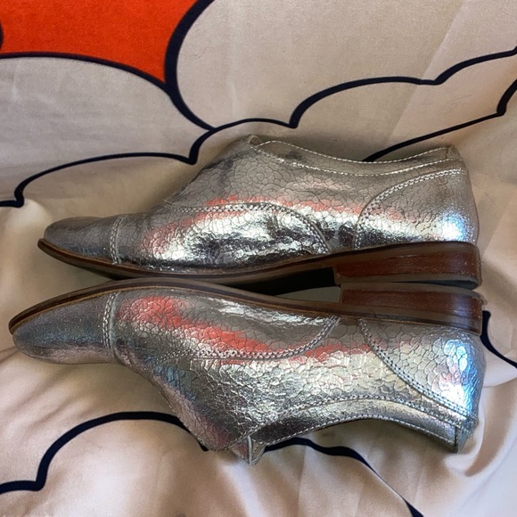 Steven Madden 'Catt' Silver Metallic Slip.On Loafers 🌵8 - Picture 5 of 11